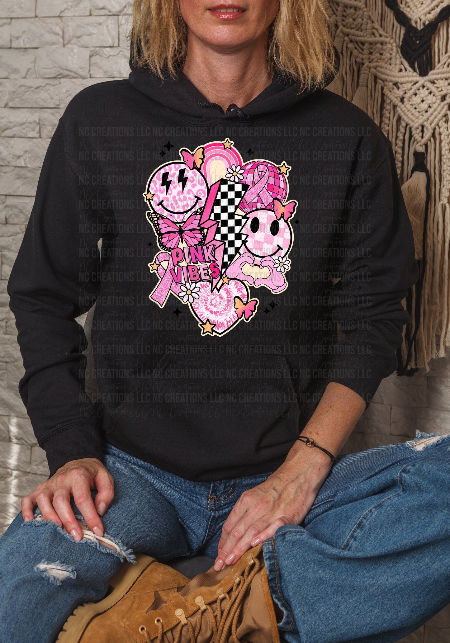 Camiseta gráfica Pink Vibes (cáncer de mama)