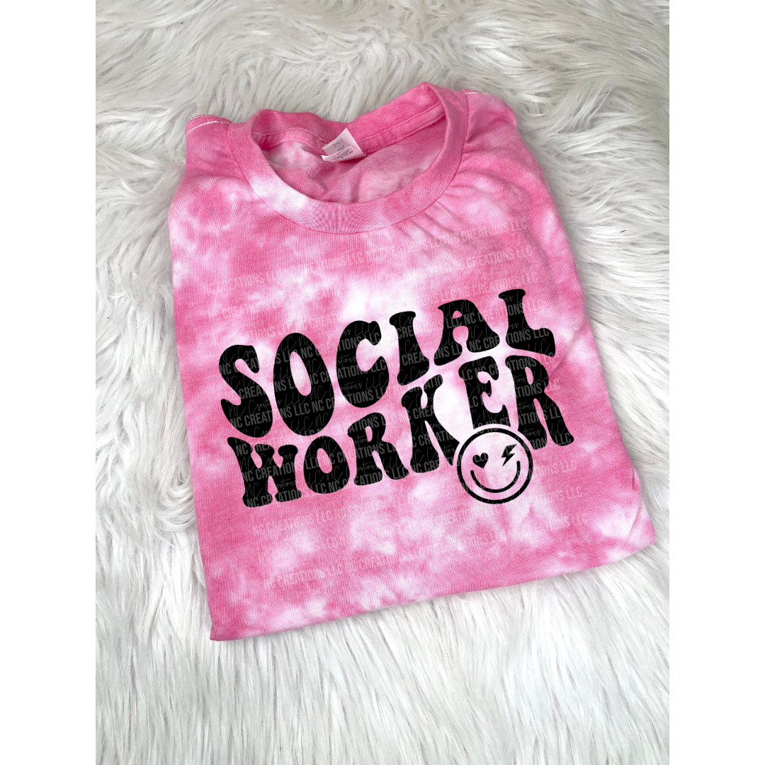 Sonrisa de trabajador social | Fuente negra