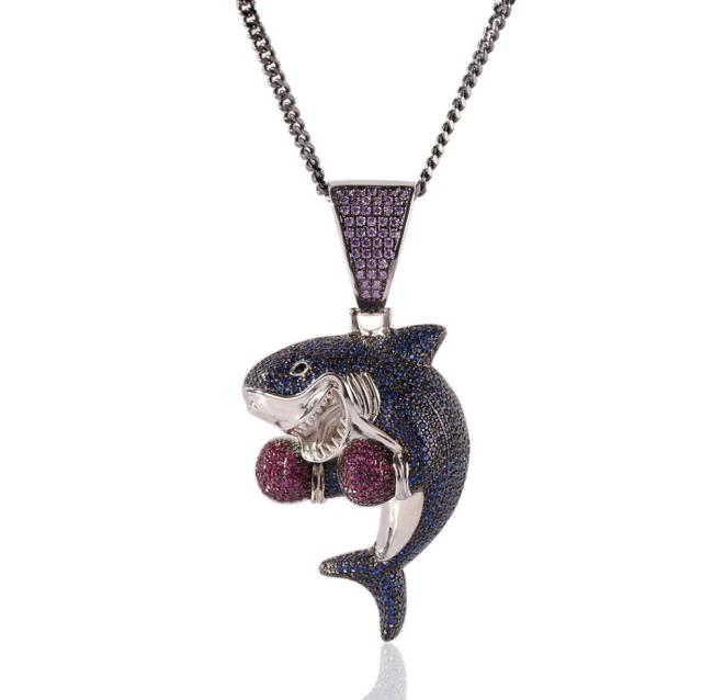 Collier pendentif requin de boxe coloré